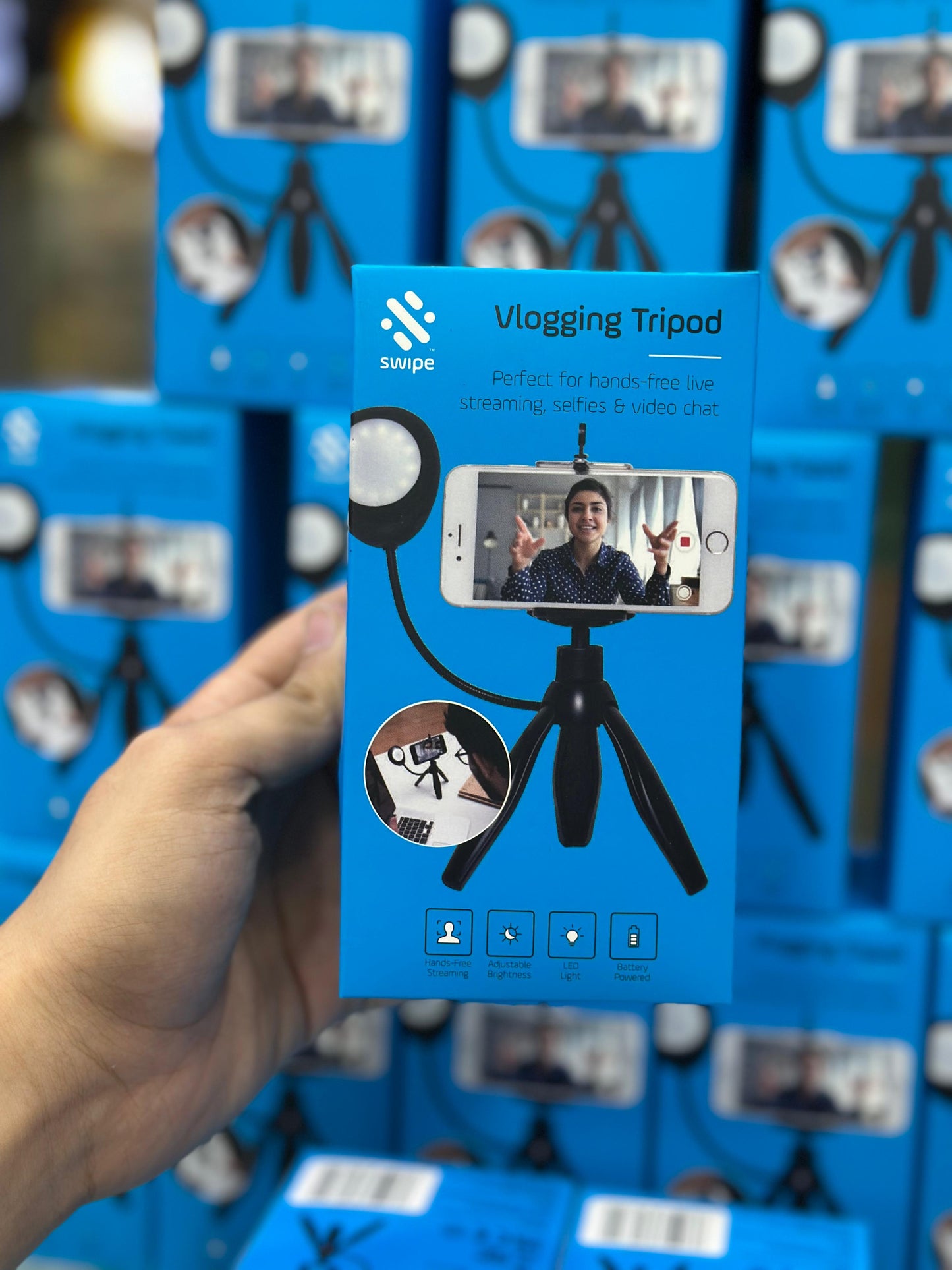 Vlogging Tripod with LED Light – Adjustable Phone Tripod Stand for YouTube, TikTok & Content Creators