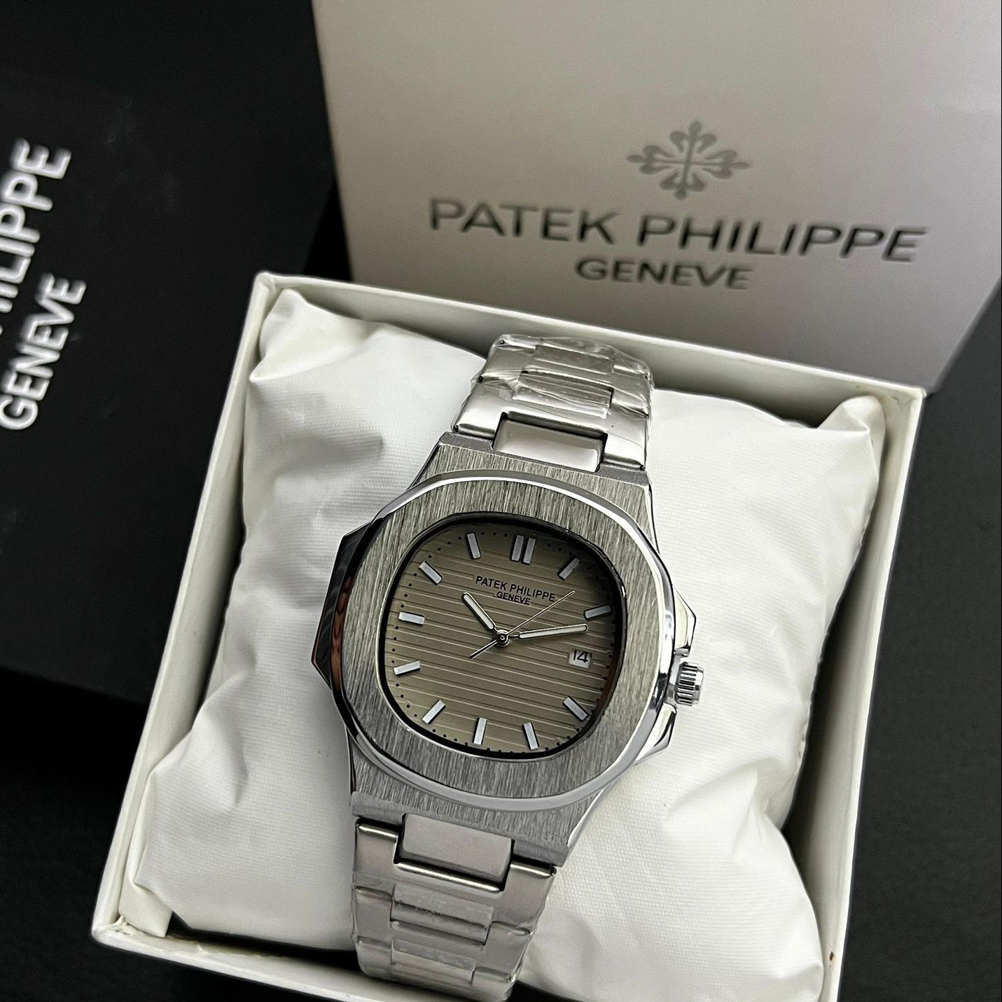 Patek Philippe Nautilus Men’s Luxury Automatic Watch | Stainless Steel Sport Chronograph
